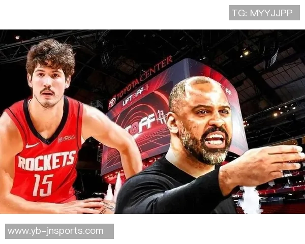 乌度卡强调年轻球员需与队友保持一致水平不会因年龄小而放宽要求 乌度卡强调年轻球员需与队友保持一致水平不会因年龄小而放宽要求