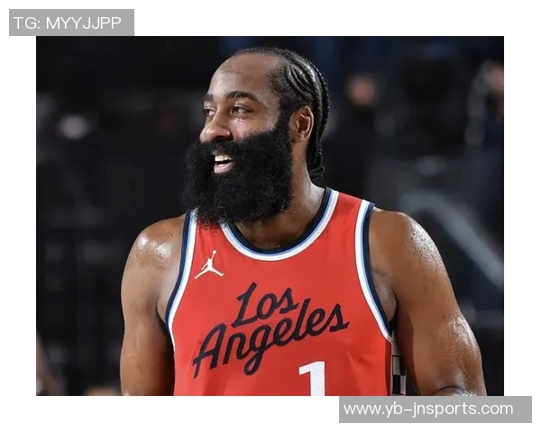 快船迎来赛季首个三连胜登卡单打与射手群默契配合助力球队表现提升