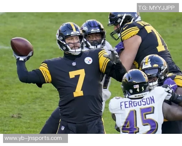 汤姆林表现出色32分钟内高效得分14分并贡献4篮板