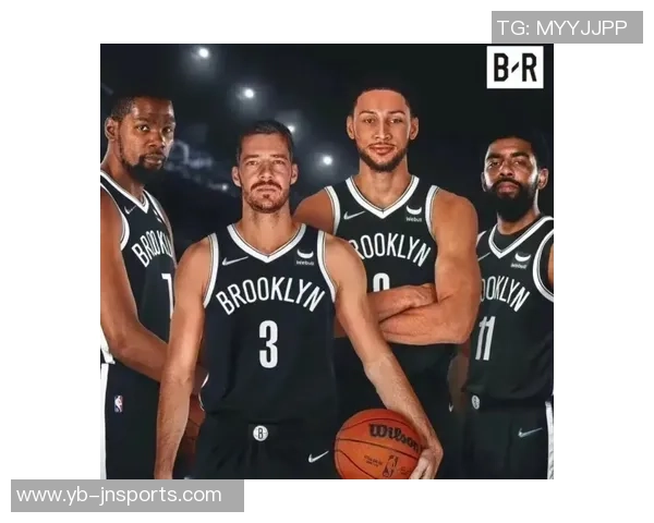 西蒙斯自信表达与拓荒双枪同场竞技的潜力并分享学习经历